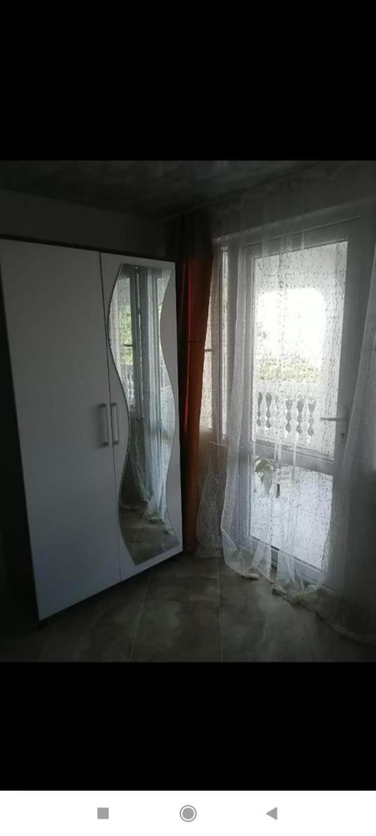 Geno Guest House 크바리아티 객실 사진