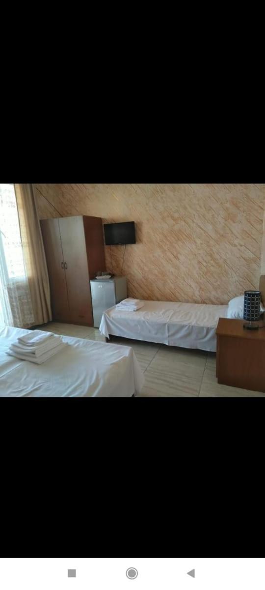 Geno Guest House 크바리아티 객실 사진