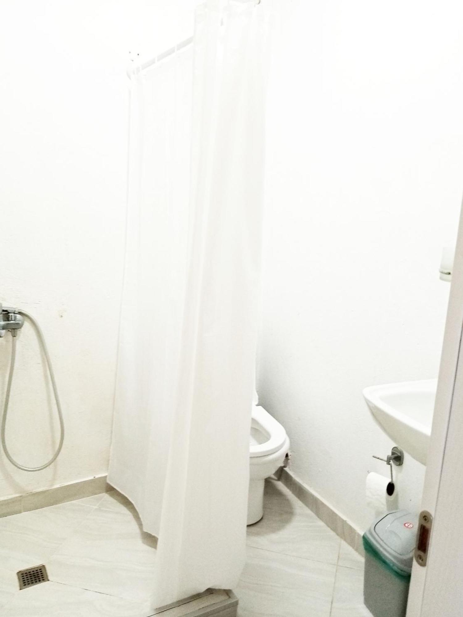 Geno Guest House 크바리아티 객실 사진